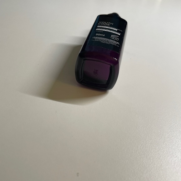 Loreal Paris Revitalift Youth Code Skin Barrier Face Serum 30ml - Picture 3 of 3